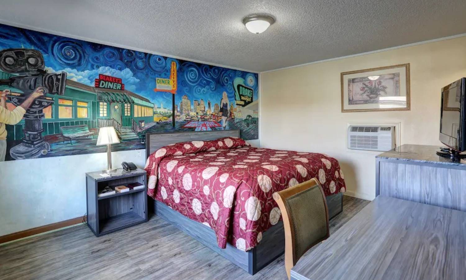 King Bed Room